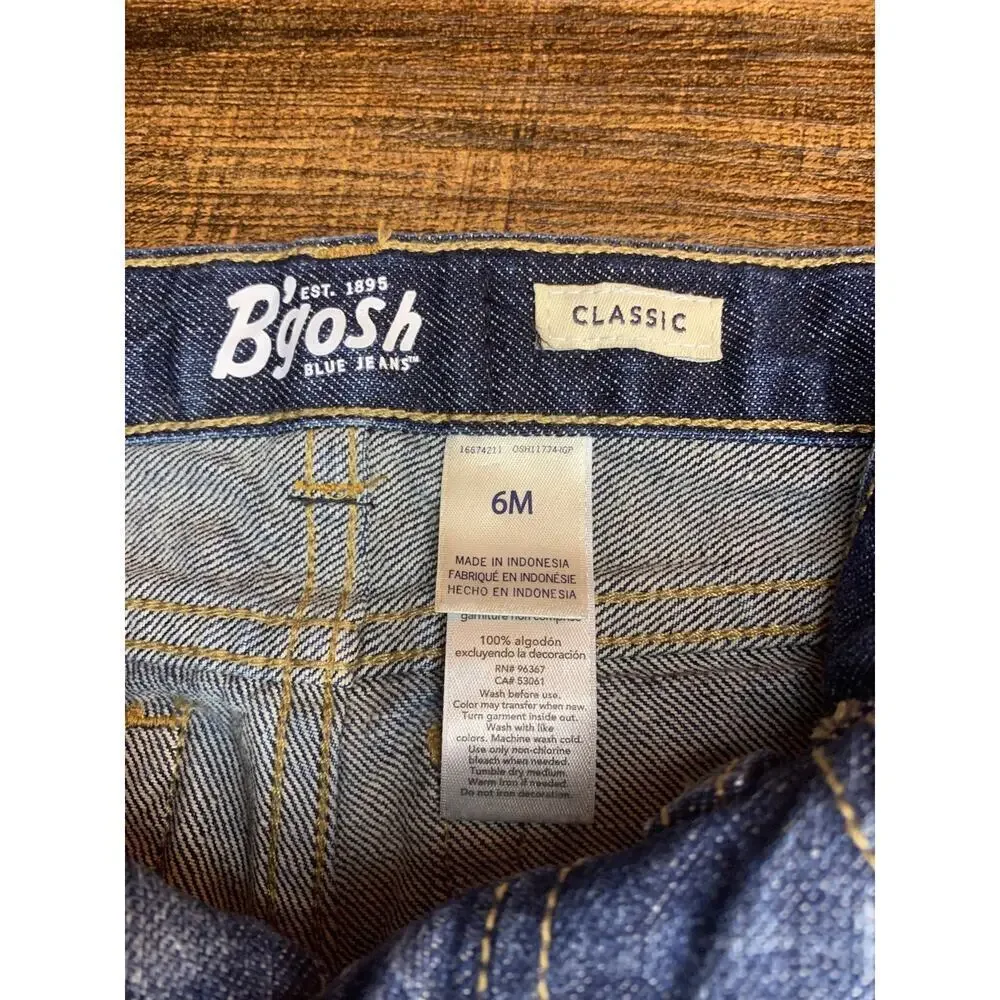 OSHKOSH B'GOSH Boy's Classic Adjustable Waist Medium Wash Jeans / Size: 6 Months